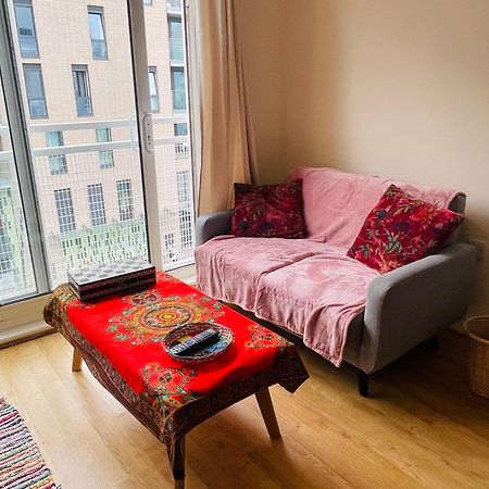 Bright Fun Relaxing Apartment In The Heart Of אפסום מראה חיצוני תמונה