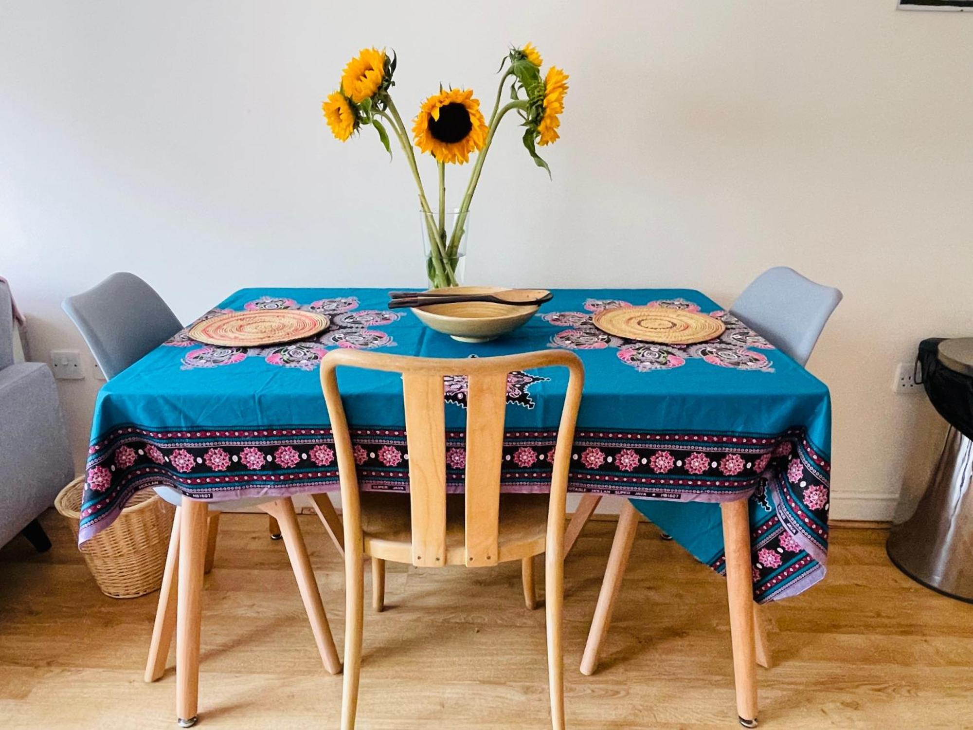 Bright Fun Relaxing Apartment In The Heart Of אפסום מראה חיצוני תמונה